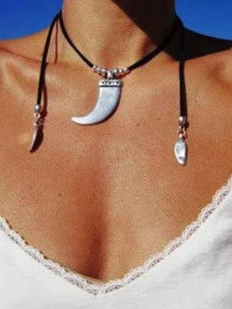 Damen Abstrakt Alle Jahreszeiten Ethnisch Metall Leder Party Leder Standard Pendant Halsketten Halskette